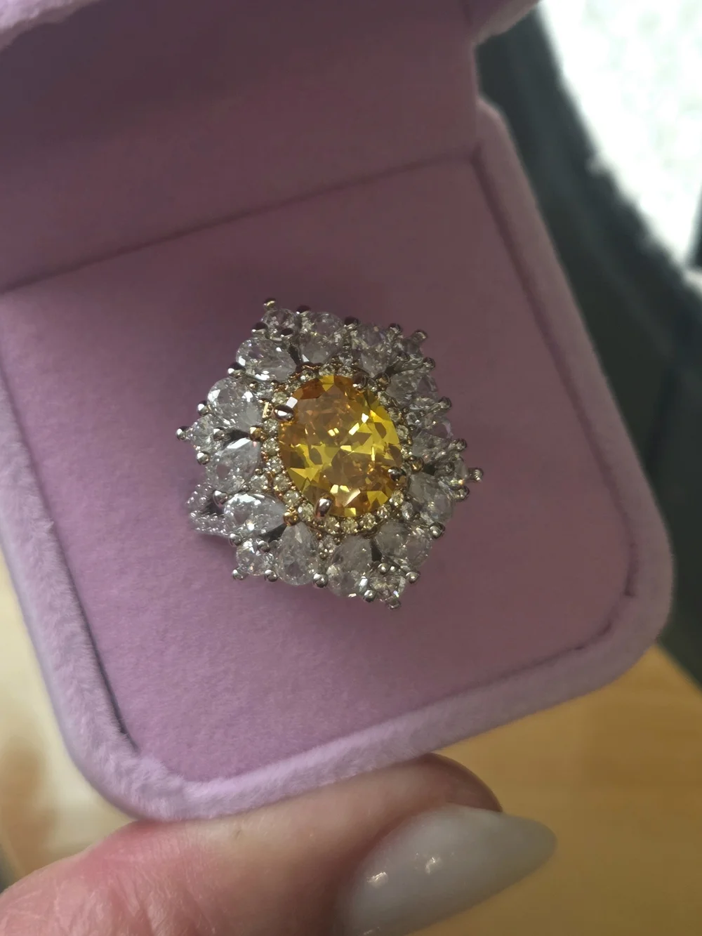 : 925 Sterling Silver Yellow Cubic Zirconia Statement Ring – Crystal Stones